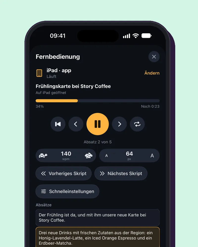 Die Fernbedienung auf einem iPhone steuert den Prompter auf einem iPad: Start und Pause, Tempo, Textgröße und Absätze.